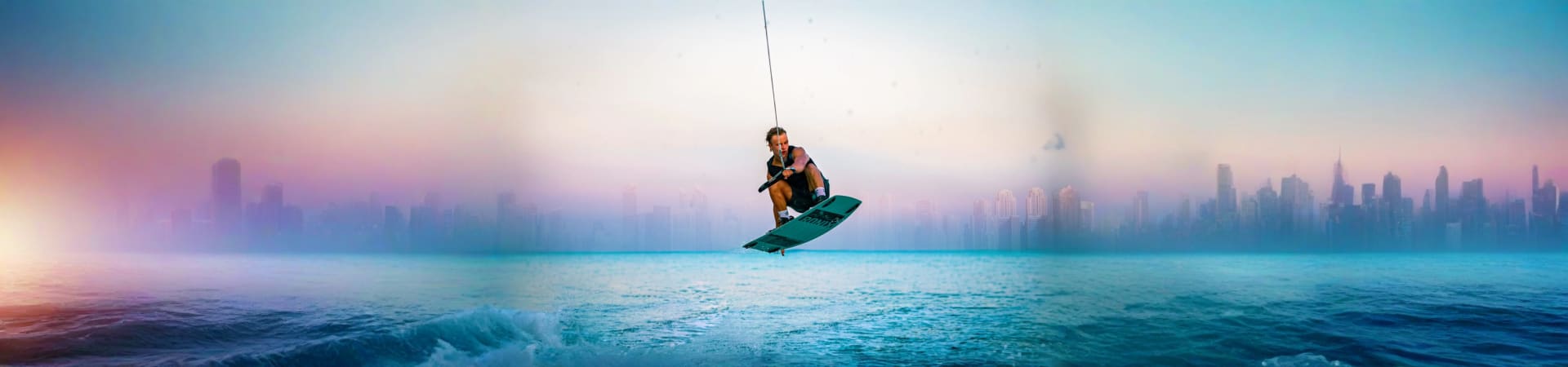 Wakeboarding Abu Dhabi 30min