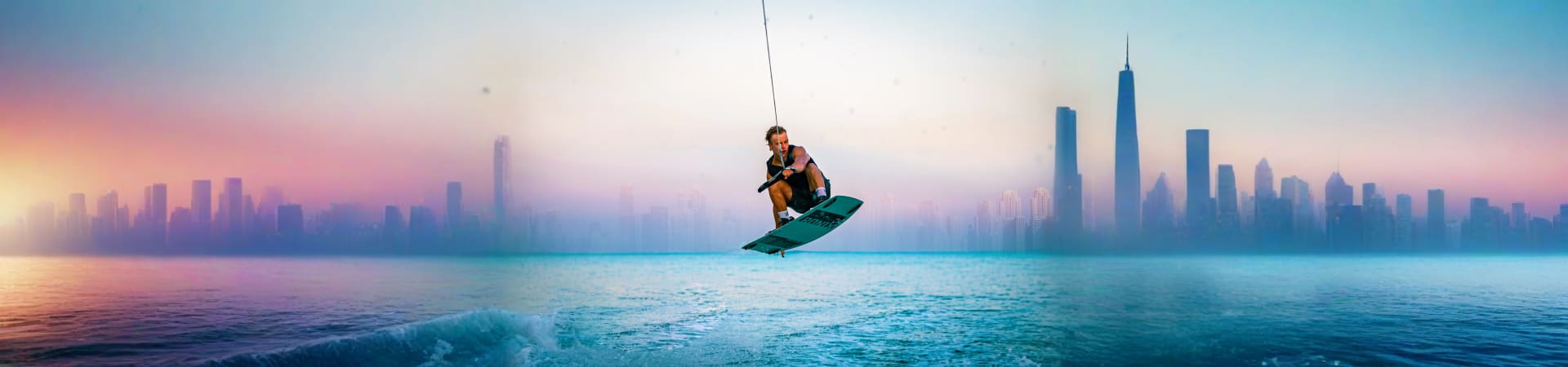 Wakeboarding Abu Dhabi 15min