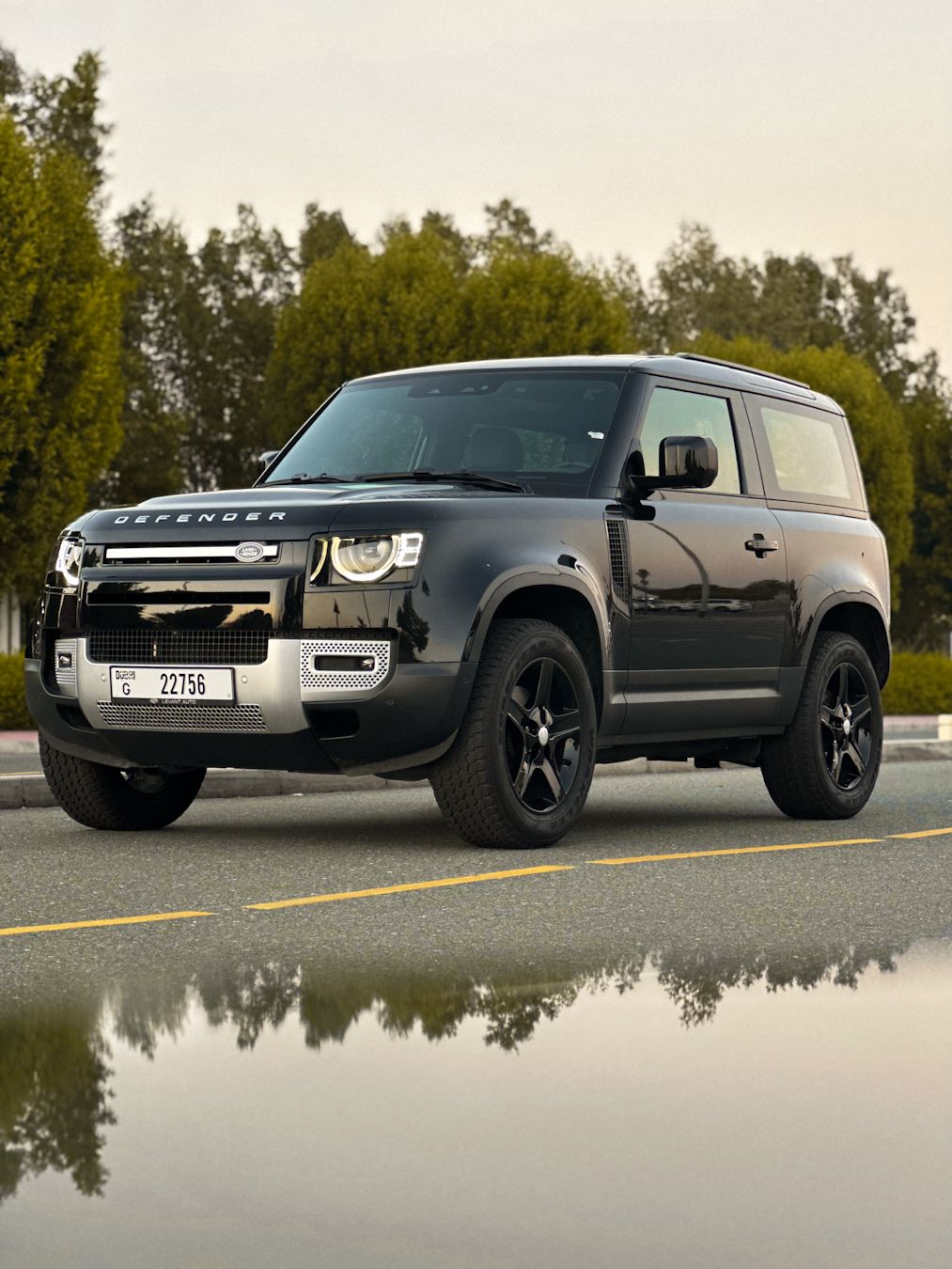LAND ROVER DEFENDER 2023